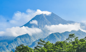Montagne située dans le centre de Java